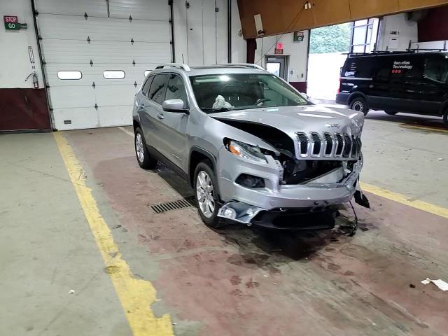 2016 Jeep Cherokee Limited VIN: 1C4PJMDS7GW228504 Lot: 82035365