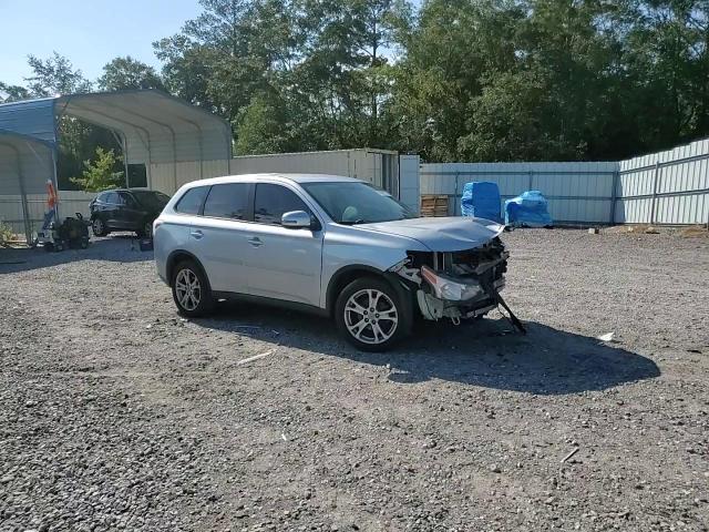 2015 Mitsubishi Outlander Se VIN: JA4AD3A3XFZ000573 Lot: 81696105
