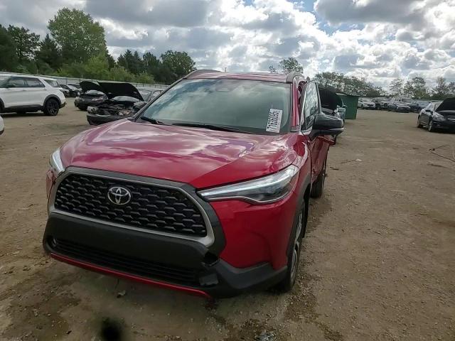 2025 Toyota Corolla Cross Xle VIN: 7MUDAABG0SV142644 Lot: 71636095