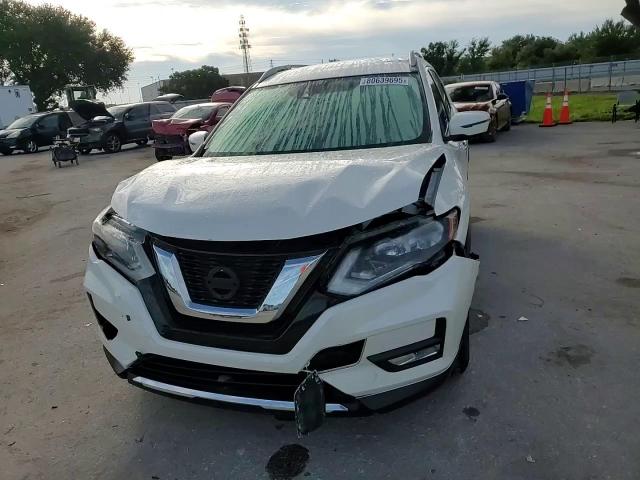 2017 Nissan Rogue S VIN: JN8AT2MT5HW148136 Lot: 80639695