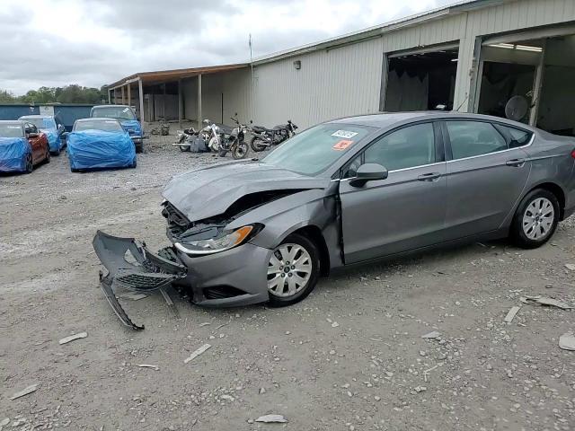 2014 Ford Fusion S VIN: 1FA6P0G71E5379938 Lot: 84250015