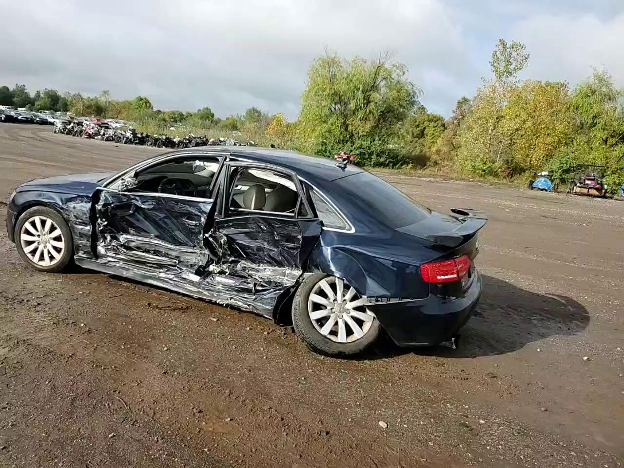 Фото: WAUFFAFL1BA088096