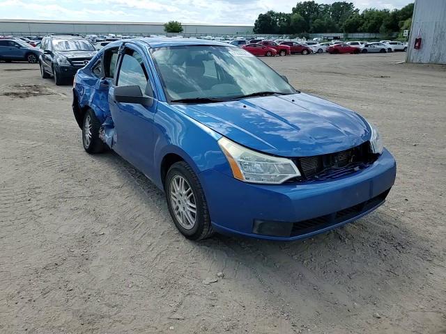 2010 Ford Focus Se VIN: 1FAHP3FN8AW143771 Lot: 71444065