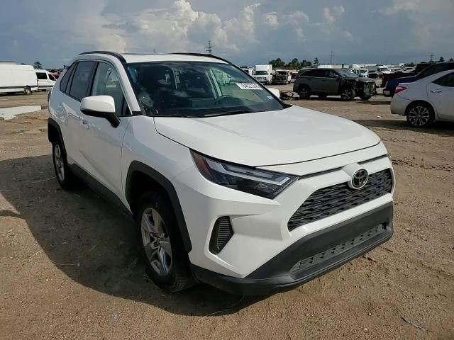 2022 Toyota Rav4 Xle VIN: 2T3W1RFVXNW203012 Lot: 84021245