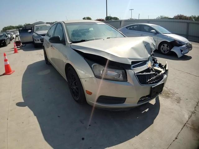 2013 Chevrolet Cruze Ls VIN: 1G1PA5SH1D7179585 Lot: 81141465