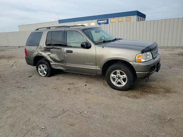 2004 Ford Explorer VIN: 1FMZU73KX4ZA84424 Lot: 81810025