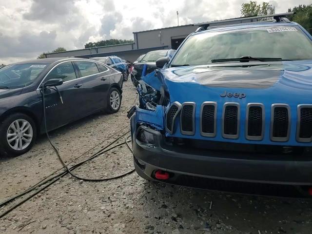 2017 Jeep Cherokee Trailhawk VIN: 1C4PJMBB4HW637726 Lot: 83870415