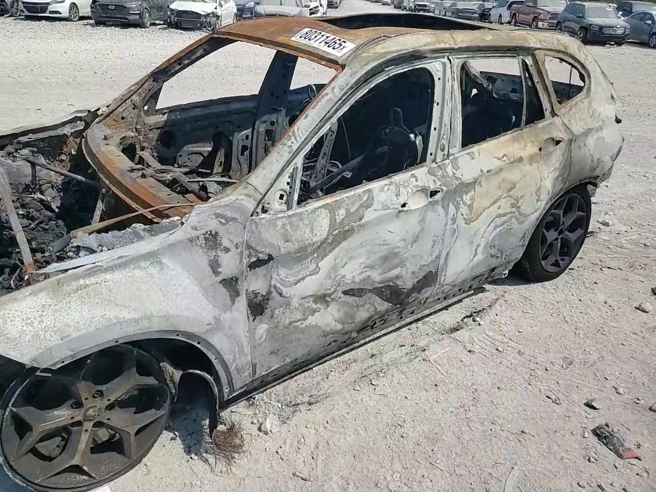 Фото: WBXHT3C31J5F89751