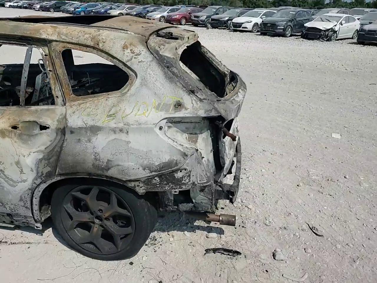 Фото: WBXHT3C31J5F89751