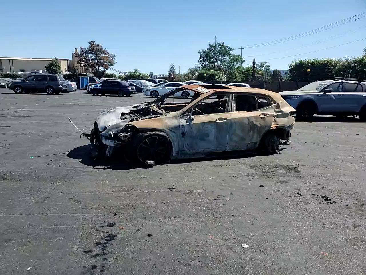 Фото: WBXYN1C02N5T59126