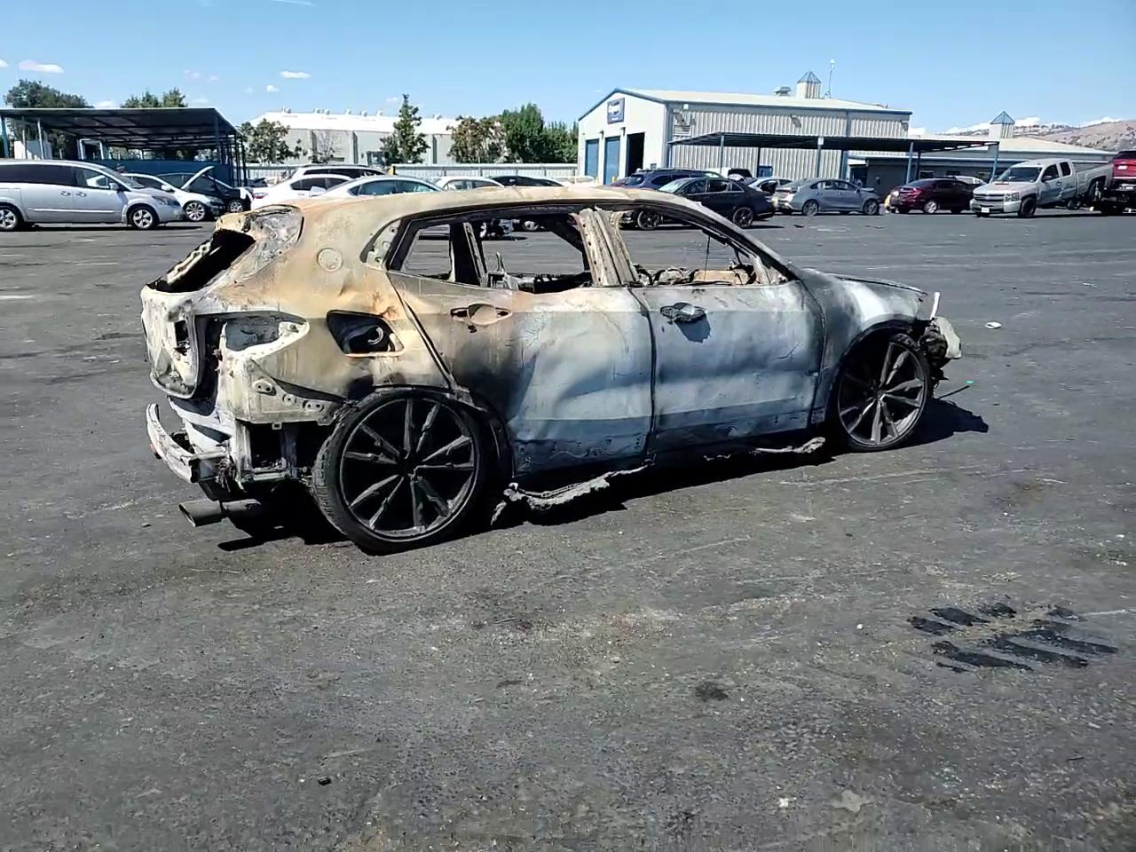 Фото: WBXYN1C02N5T59126