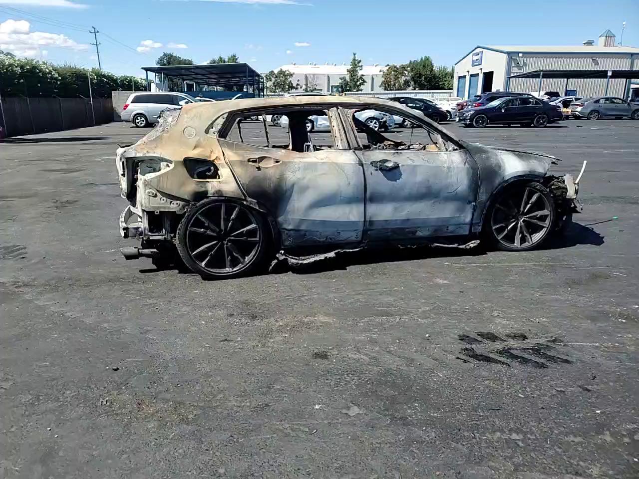 Фото: WBXYN1C02N5T59126