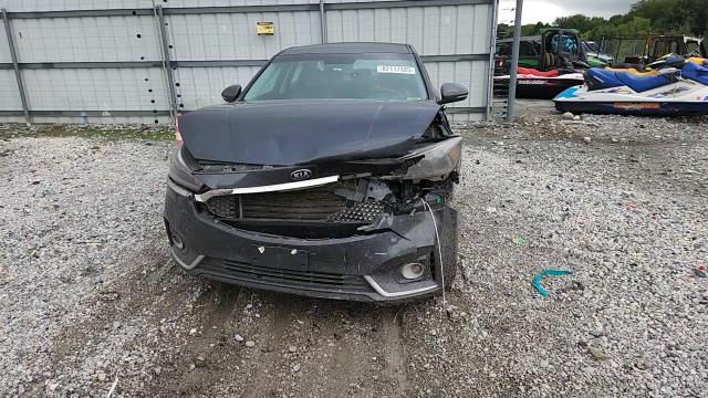 2017 Kia Cadenza Premium VIN: KNALC4J11H5058522 Lot: 82117325