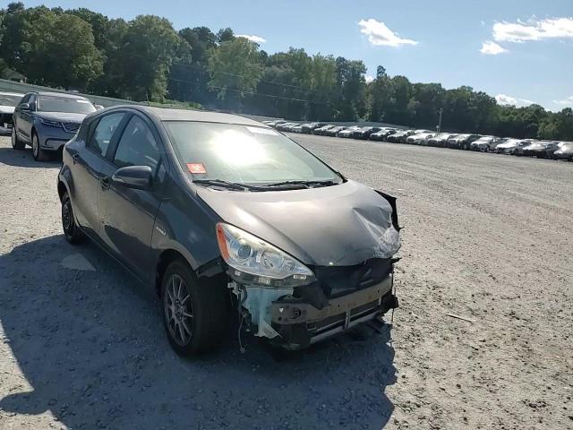 2014 Toyota Prius C VIN: JTDKDTB32E1571951 Lot: 70280555