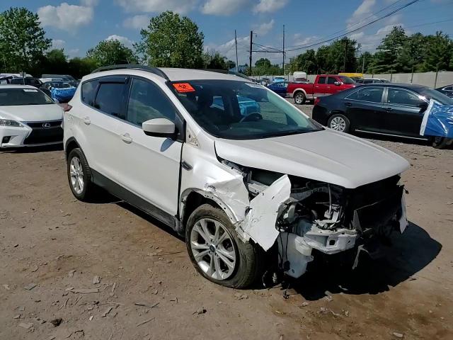 2018 Ford Escape Se VIN: 1FMCU9GDXJUA15142 Lot: 71326025