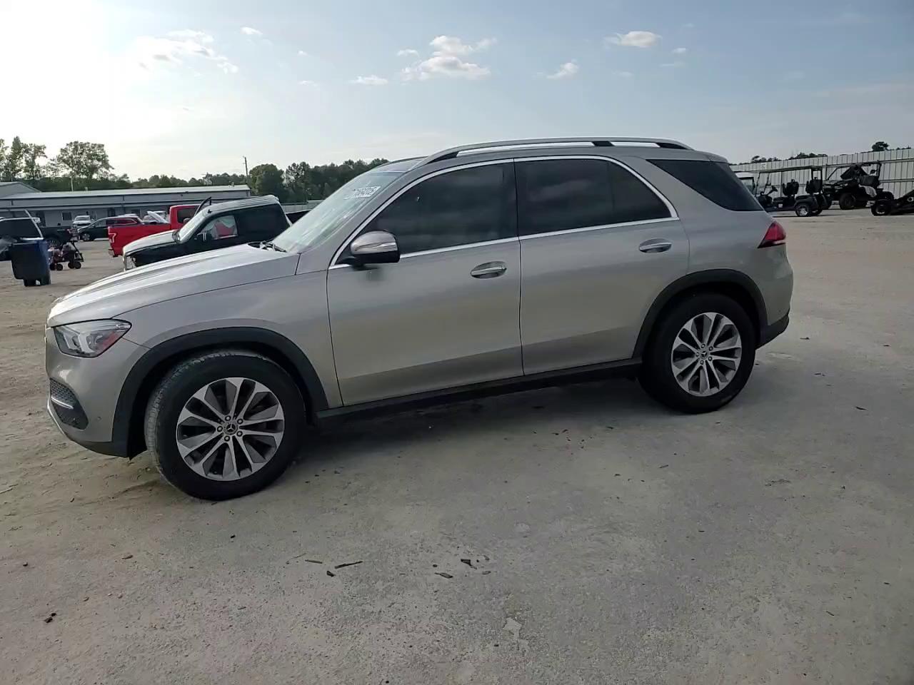 Фото: 4JGFB4KB2LA091616