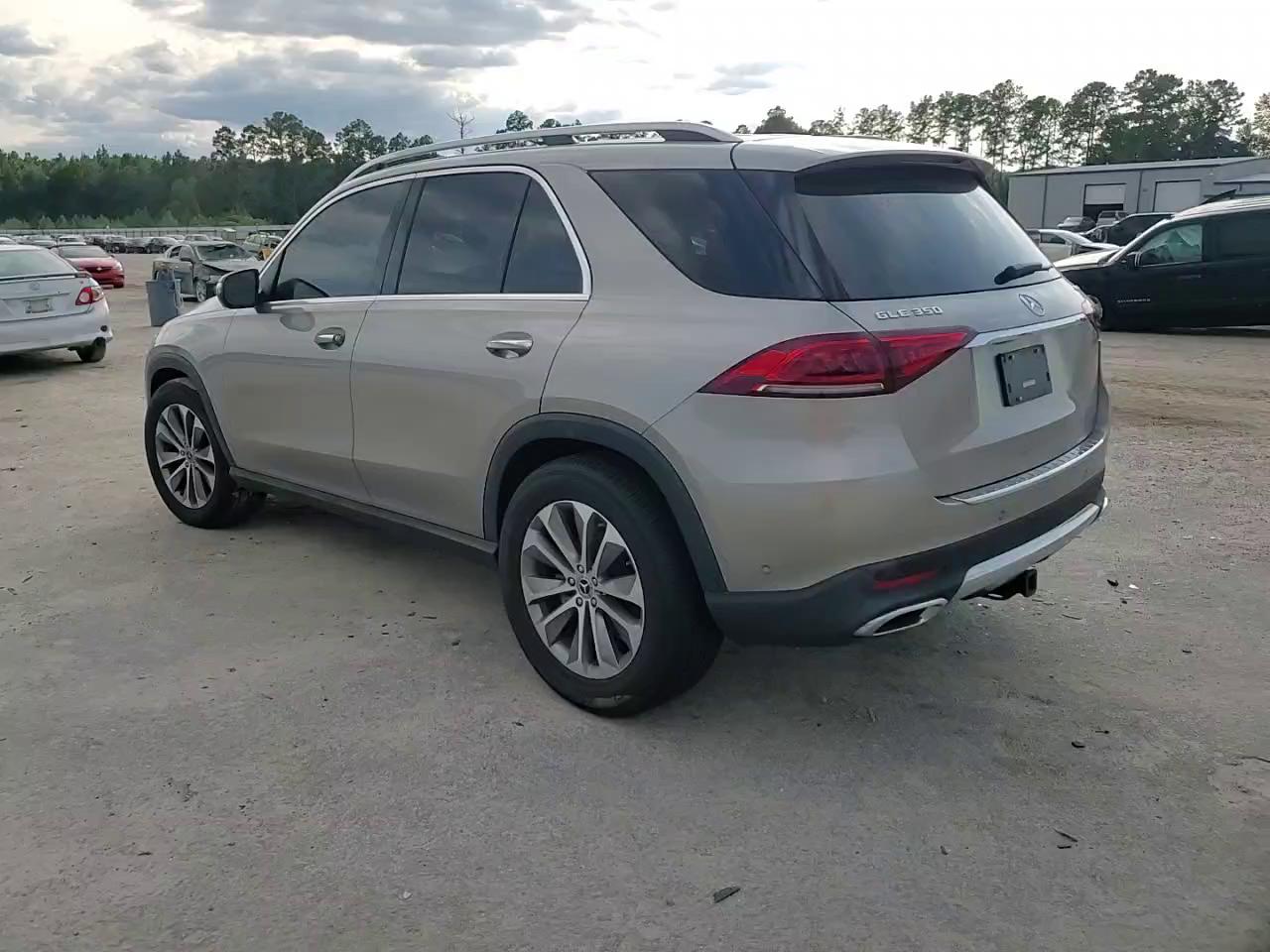 Фото: 4JGFB4KB2LA091616