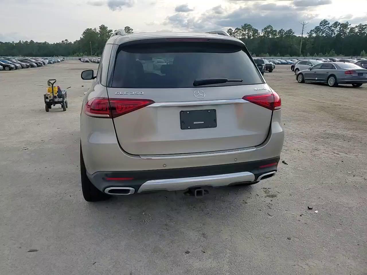 Фото: 4JGFB4KB2LA091616