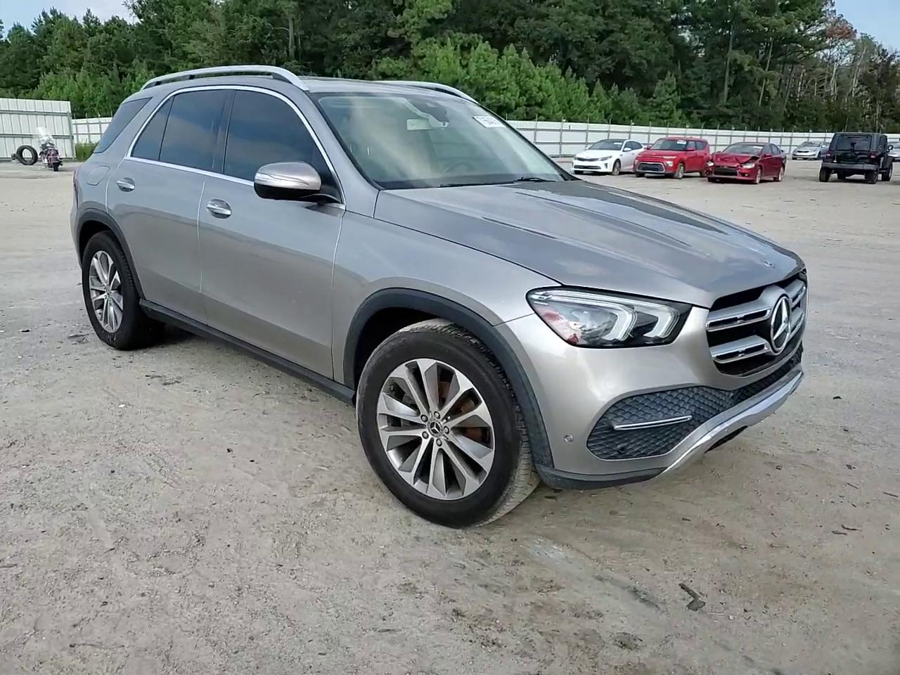 Фото: 4JGFB4KB2LA091616