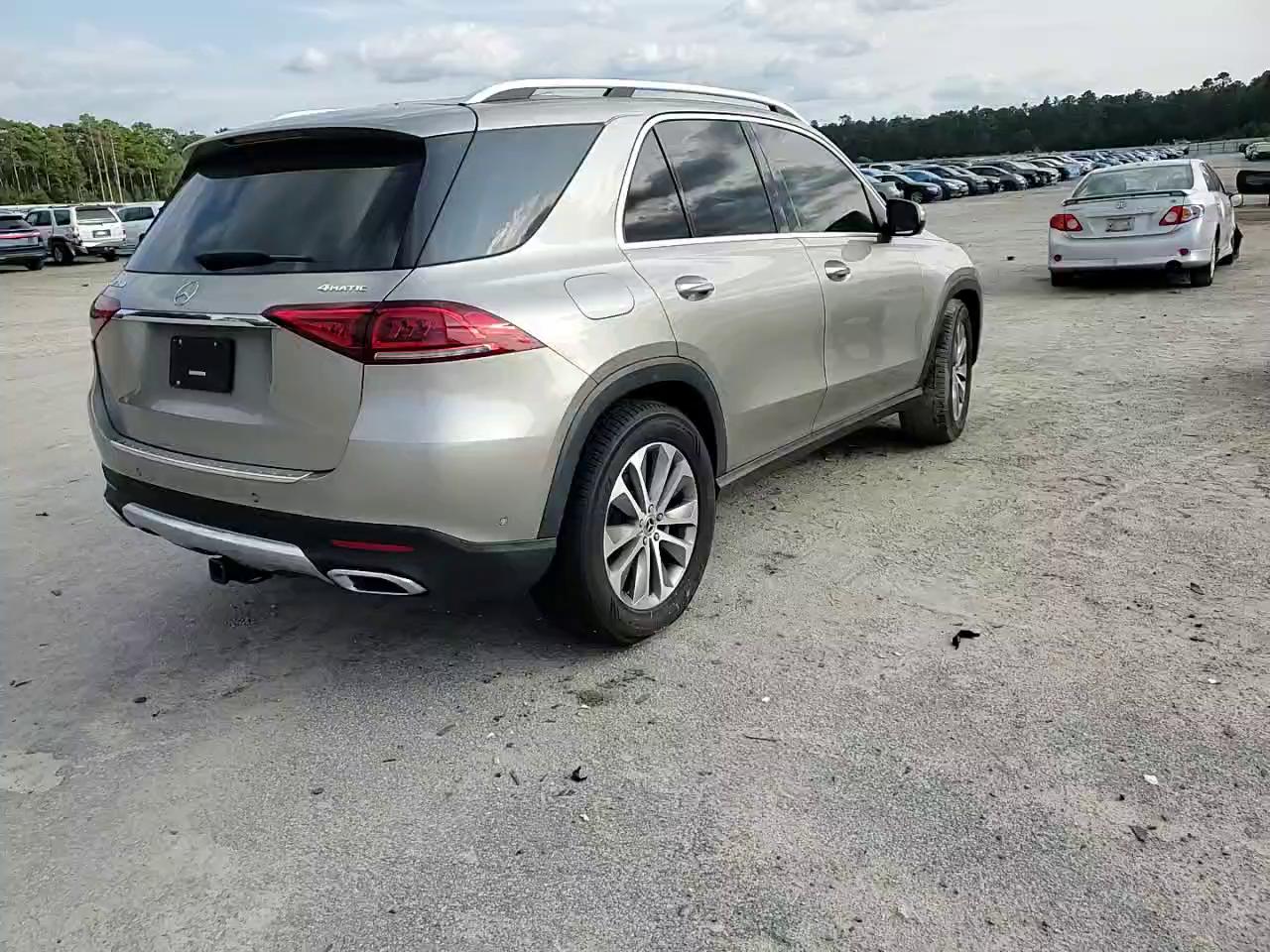 Фото: 4JGFB4KB2LA091616