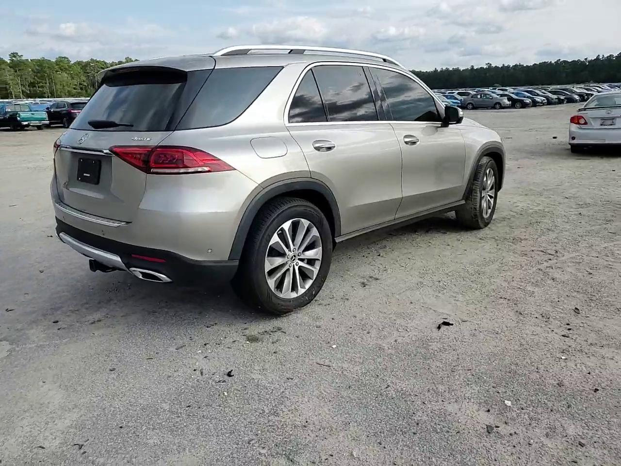 Фото: 4JGFB4KB2LA091616