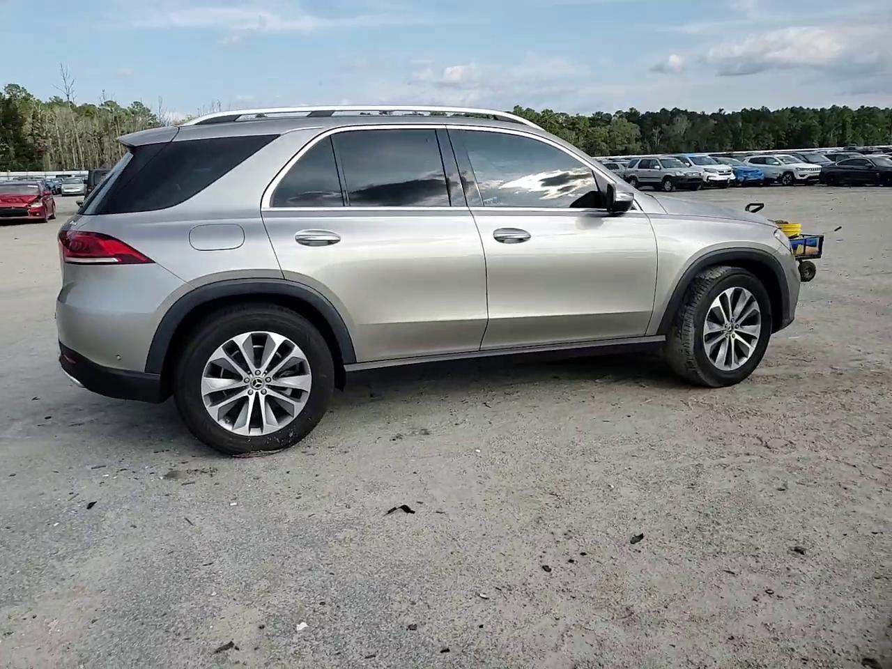 Фото: 4JGFB4KB2LA091616