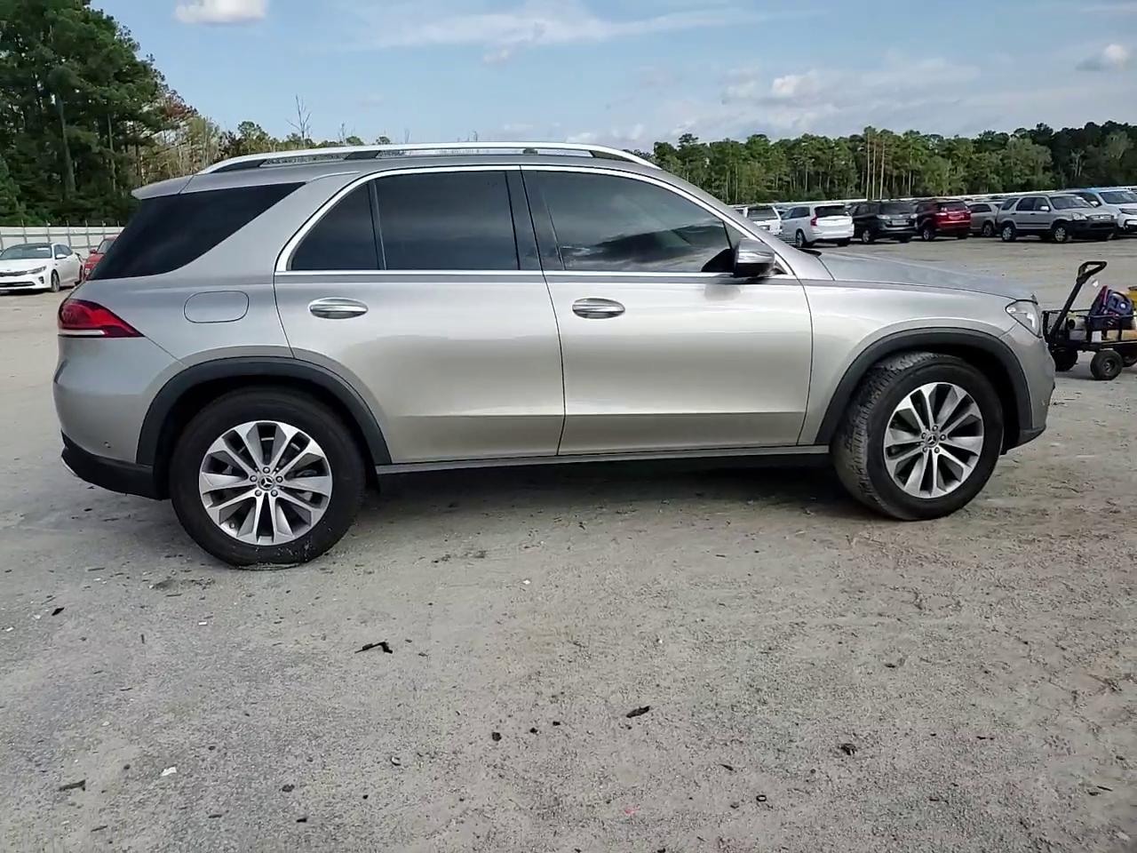 Фото: 4JGFB4KB2LA091616