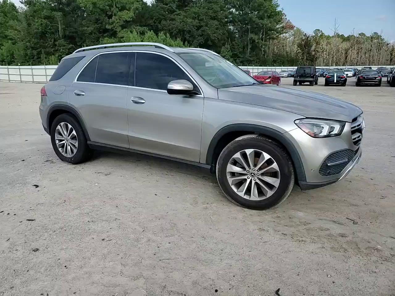 Фото: 4JGFB4KB2LA091616