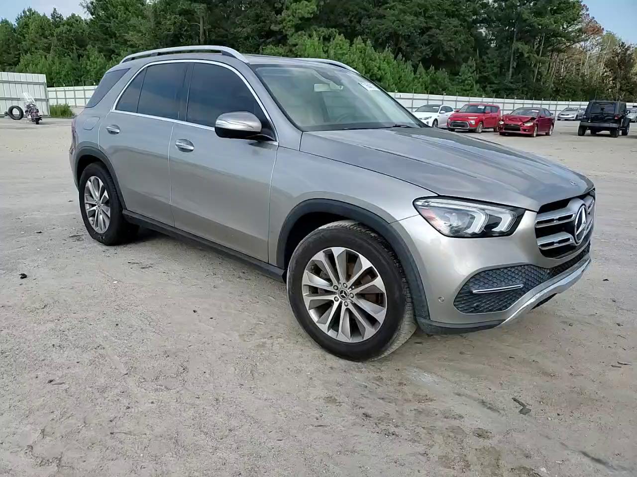 Фото: 4JGFB4KB2LA091616