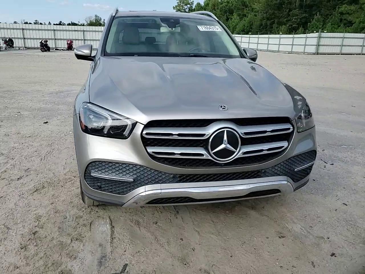 Фото: 4JGFB4KB2LA091616