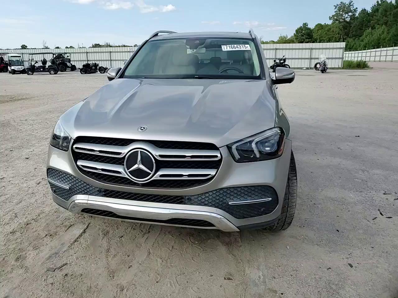 Фото: 4JGFB4KB2LA091616