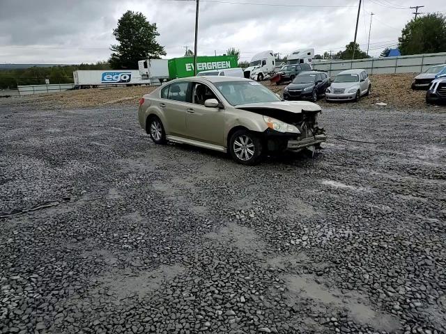 2010 Subaru Legacy 2.5I Premium VIN: 4S3BMCC65A3212147 Lot: 81634355