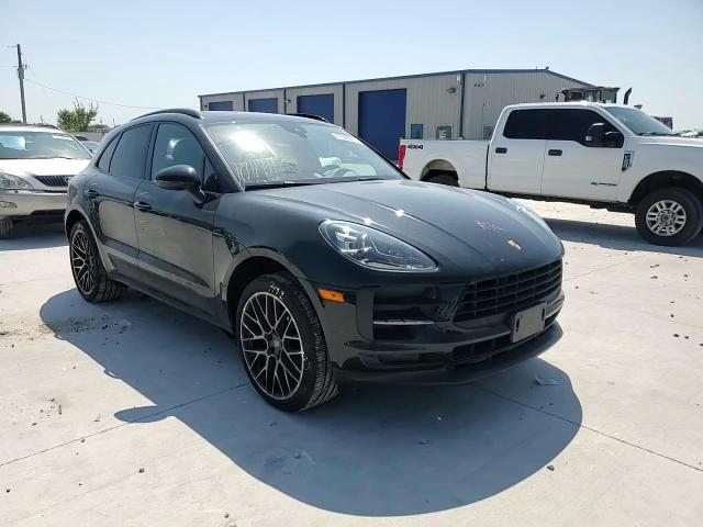 2020 Porsche Macan VIN: WP1AA2A53LLB04913 Lot: 71543375