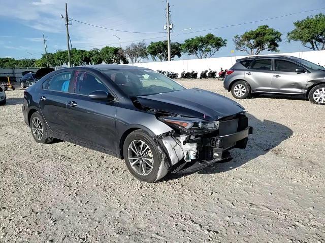 2022 Kia Forte Fe VIN: 3KPF24AD6NE418929 Lot: 71057405