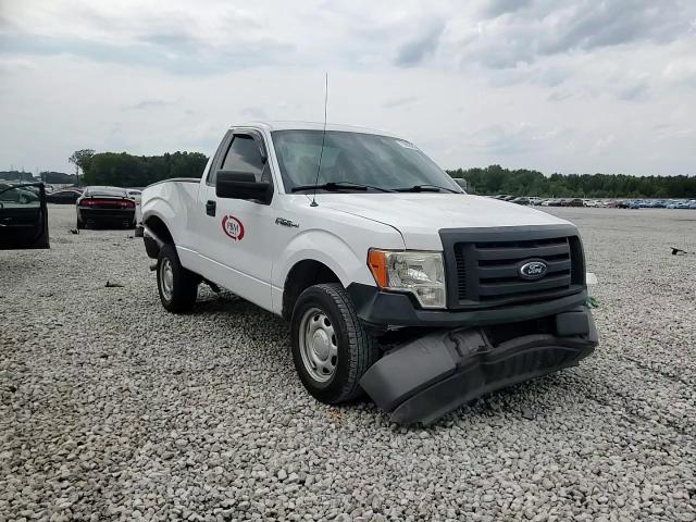 2011 Ford F150 VIN: 1FTMF1CM2BFC10085 Lot: 71880305