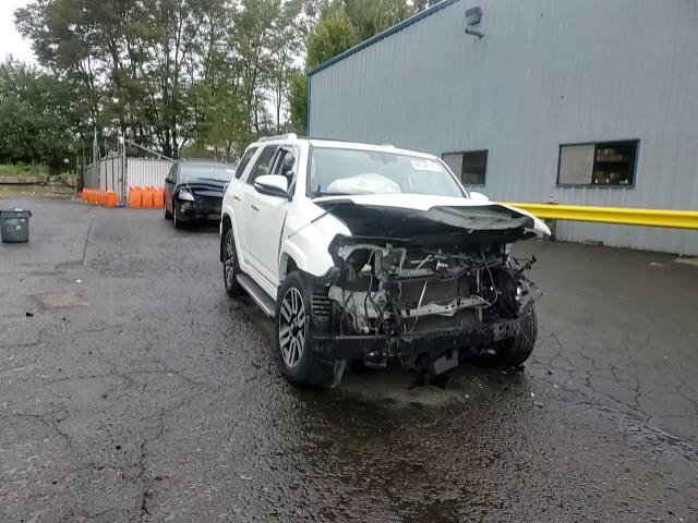 2018 Toyota 4Runner Sr5/Sr5 Premium VIN: JTEBU5JR5J5483072 Lot: 84072145