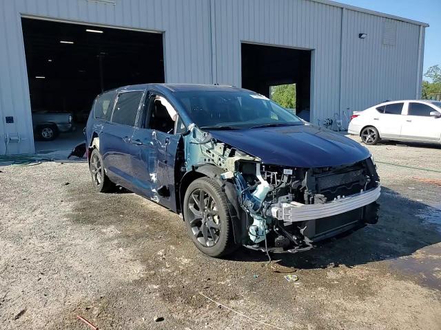 2023 Chrysler Pacifica Touring L VIN: 2C4RC1BG2PR508744 Lot: 71227815