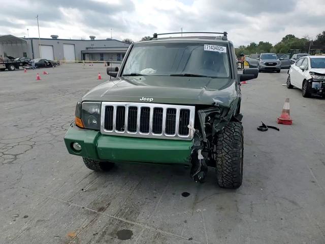 2008 Jeep Commander Sport VIN: 1J8HH48K28C128042 Lot: 71434025