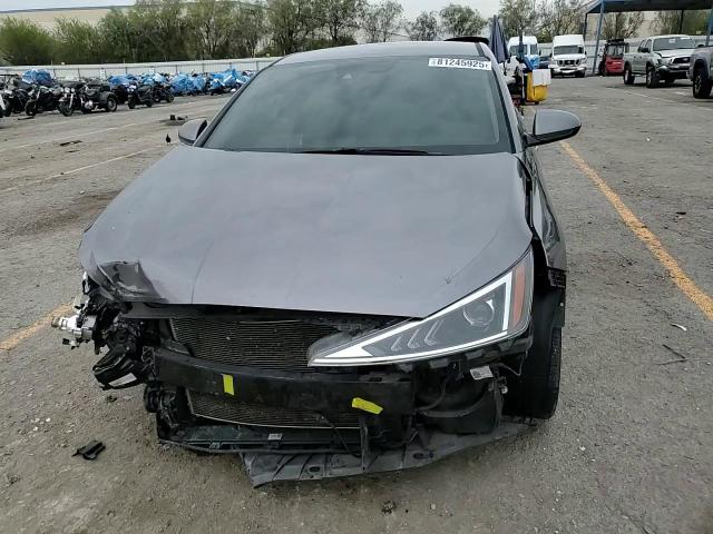 2019 Hyundai Elantra Sel VIN: 5NPD84LF2KH410032 Lot: 81245925