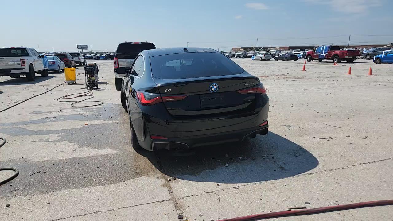 Фото: WBY43AW07PFR30926