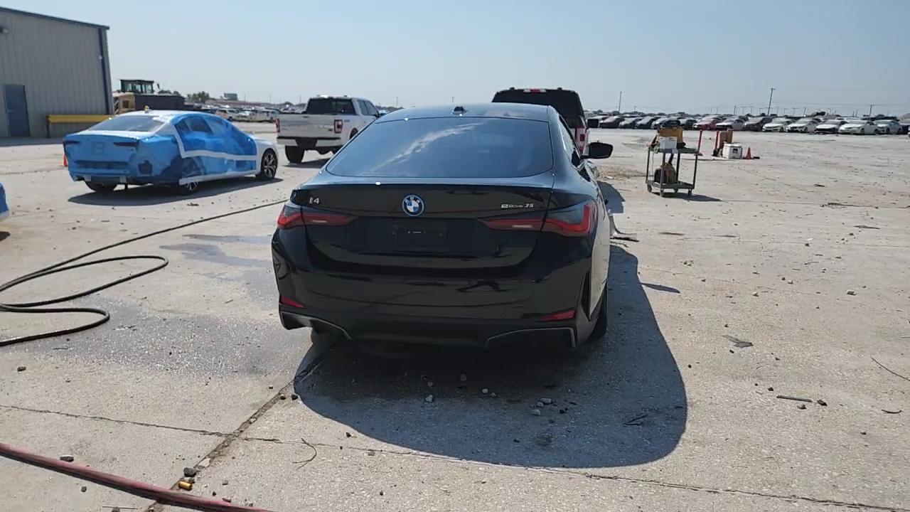 Фото: WBY43AW07PFR30926