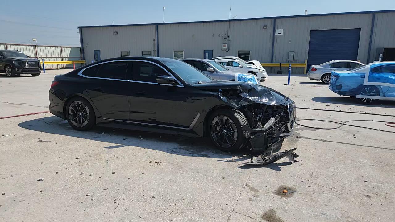 Фото: WBY43AW07PFR30926