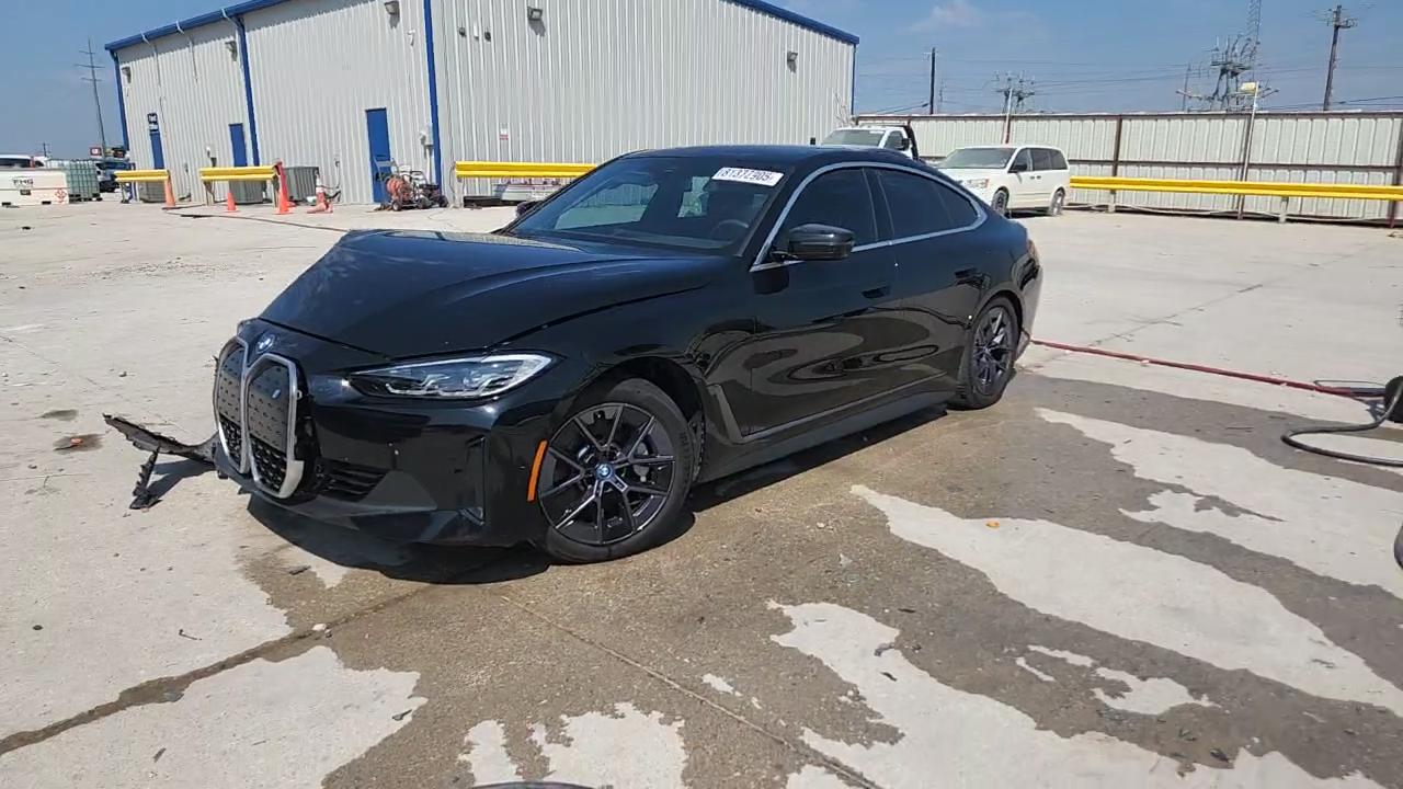 Фото: WBY43AW07PFR30926