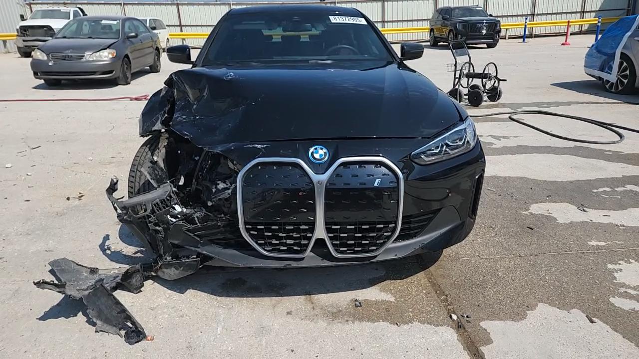 Фото: WBY43AW07PFR30926