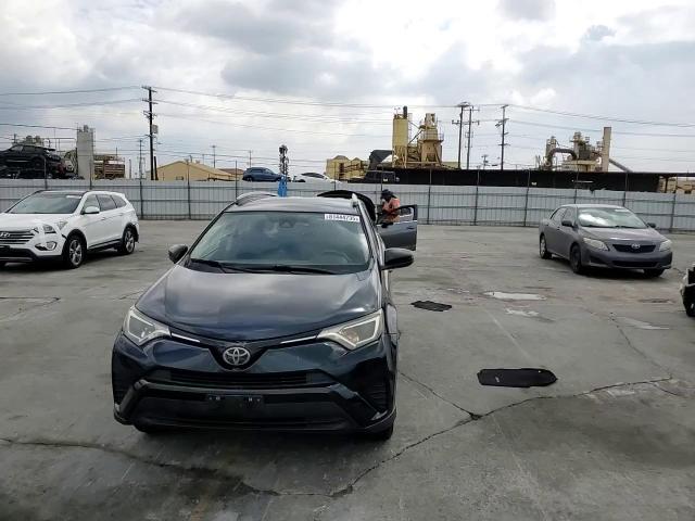 2017 Toyota Rav4 Le VIN: JTMZFREV6HJ709147 Lot: 81444735