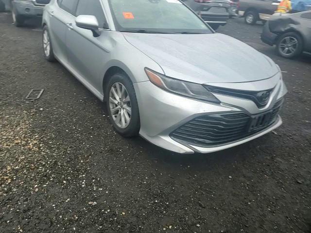 2020 Toyota Camry Le VIN: 4T1C11AK1LU980170 Lot: 81816045