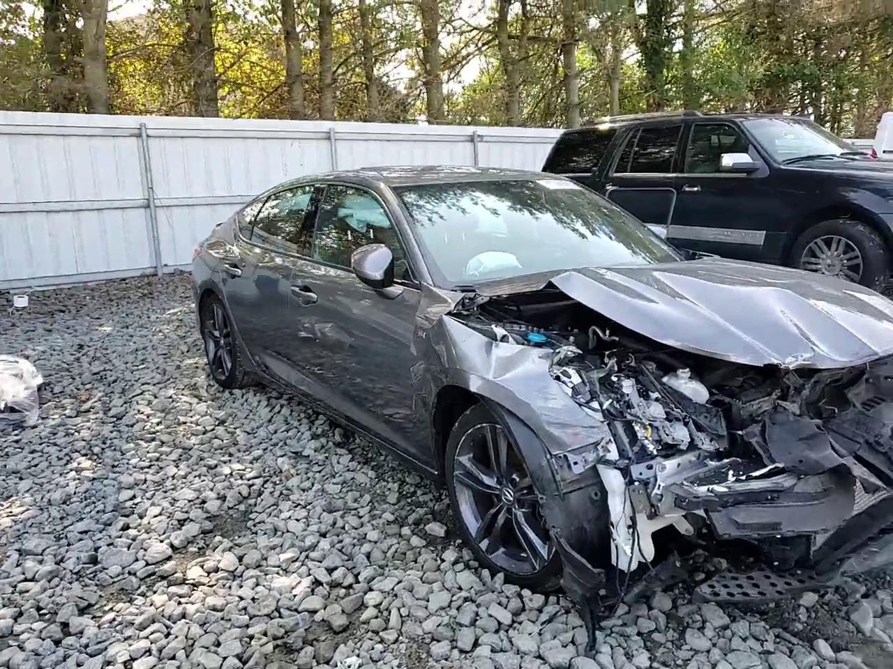 Фото: 19UDE4G72PA015327