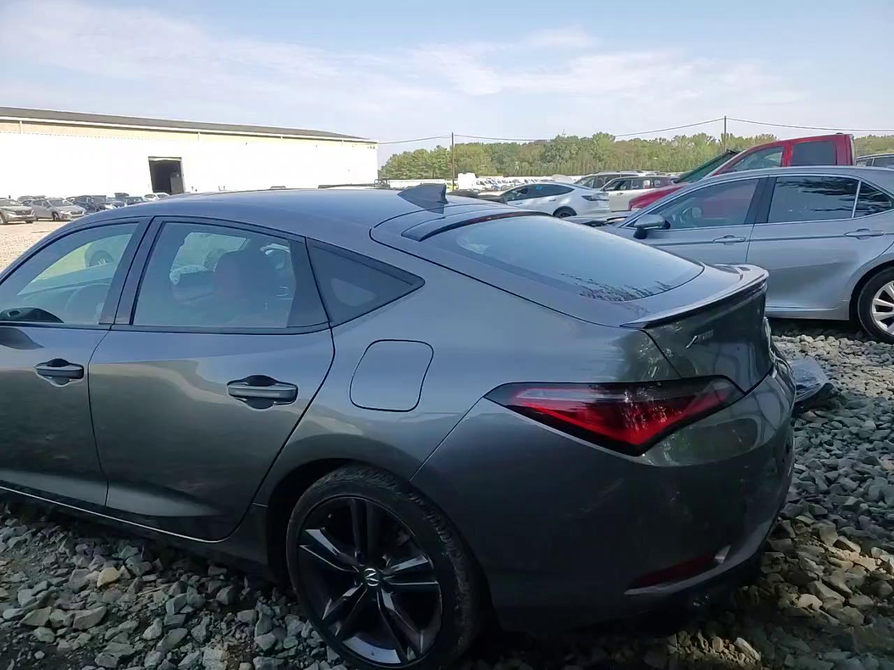 Фото: 19UDE4G72PA015327