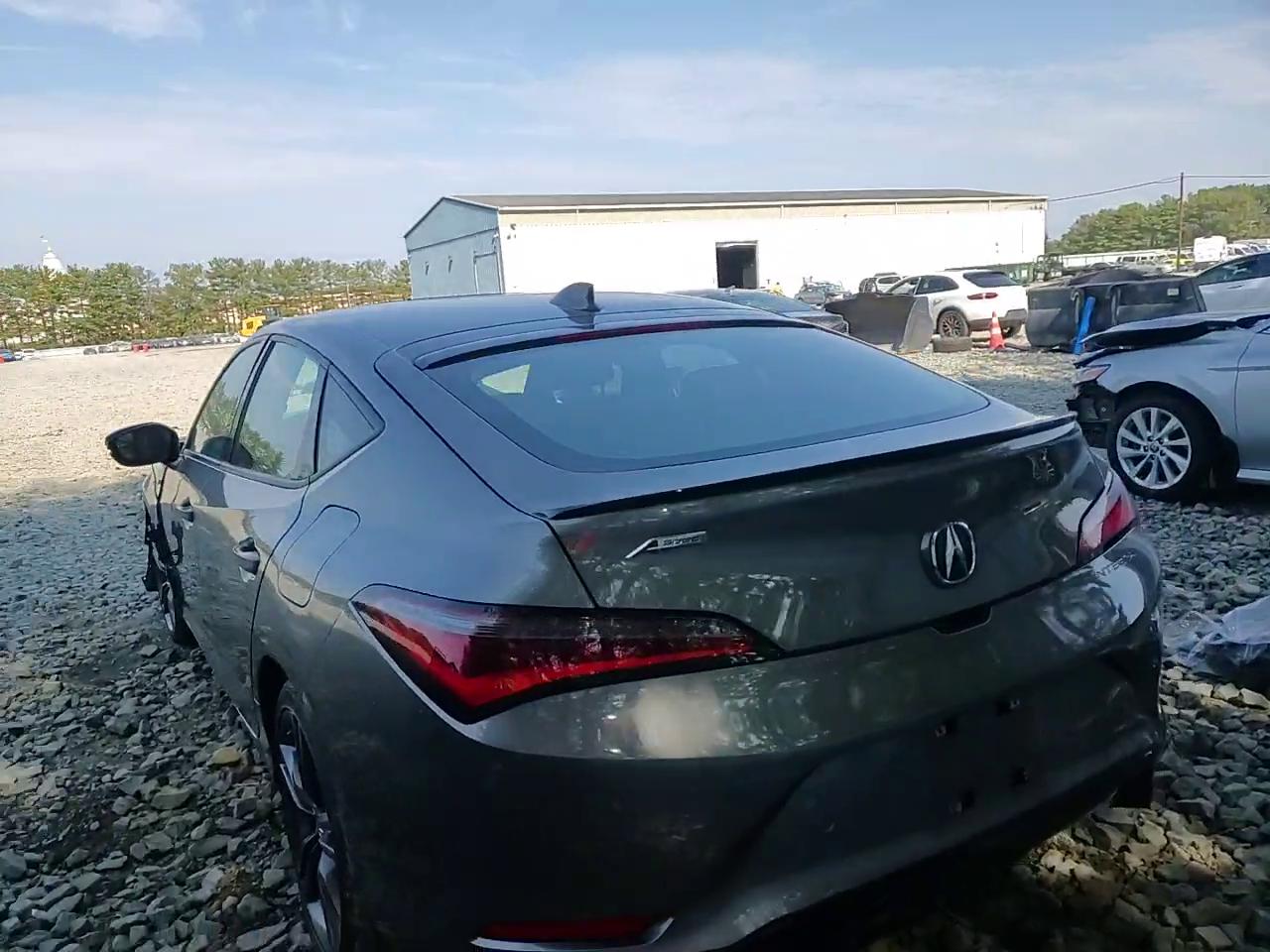 Фото: 19UDE4G72PA015327