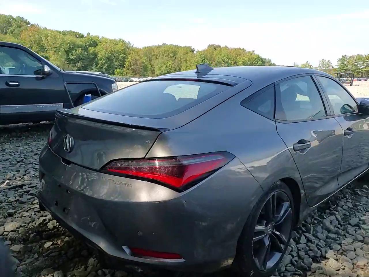 Фото: 19UDE4G72PA015327